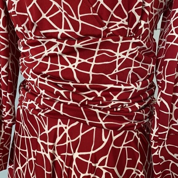 BCBGMaxAzria | Burnt Orange Giraffe Pattern Print Faux Wrap Ruched Dress | M - Picture 5 of 10